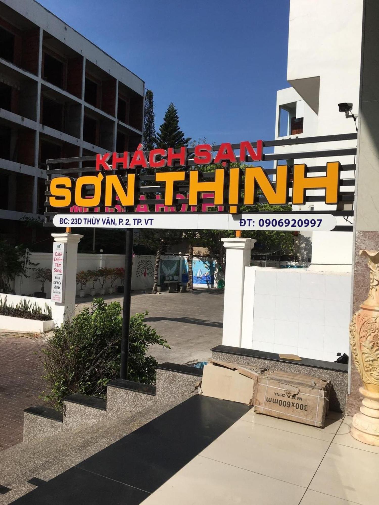 Khach San Son Thinh Hotel Вунгтау Экстерьер фото