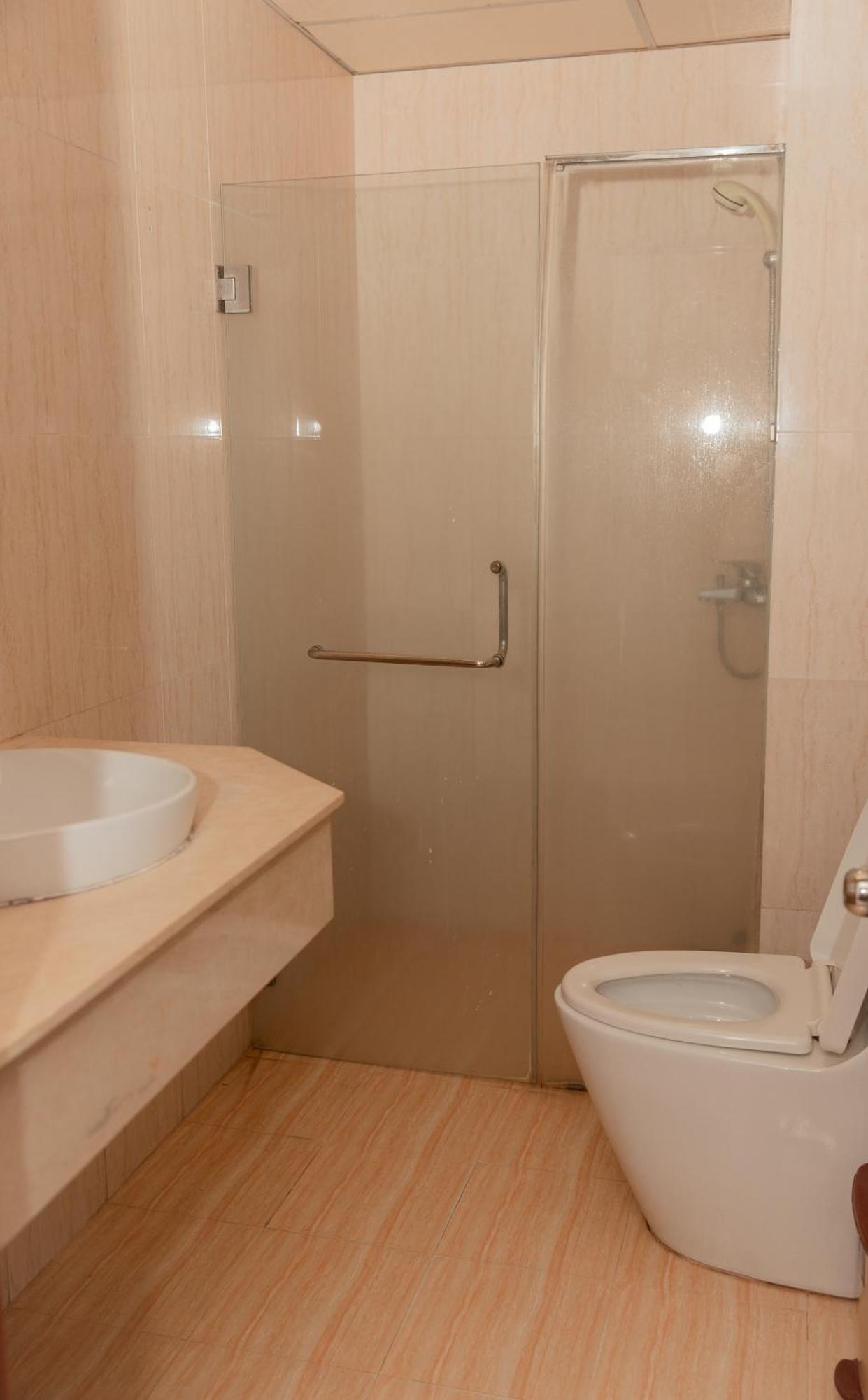 Khach San Son Thinh Hotel Вунгтау Экстерьер фото