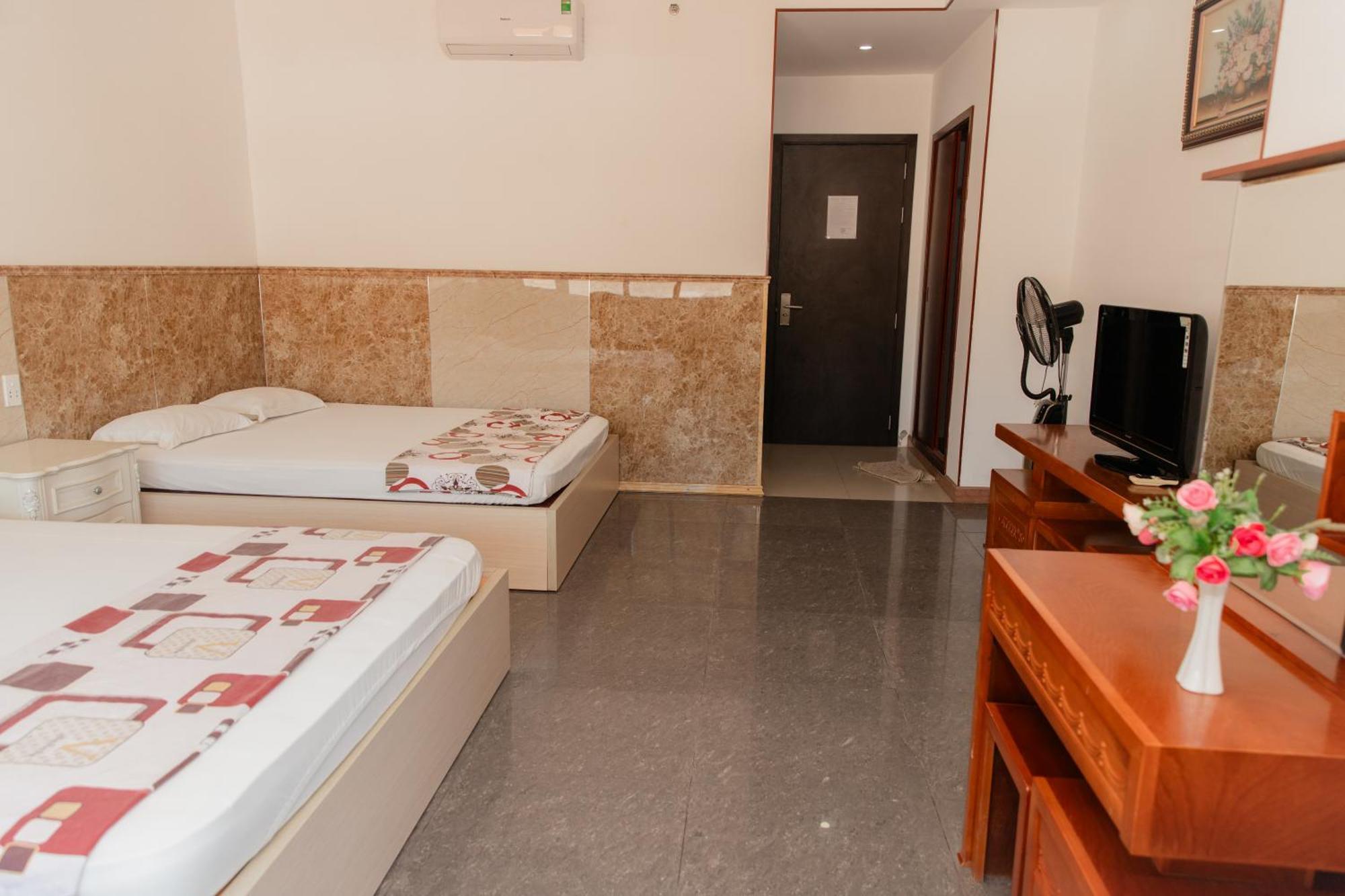 Khach San Son Thinh Hotel Вунгтау Экстерьер фото