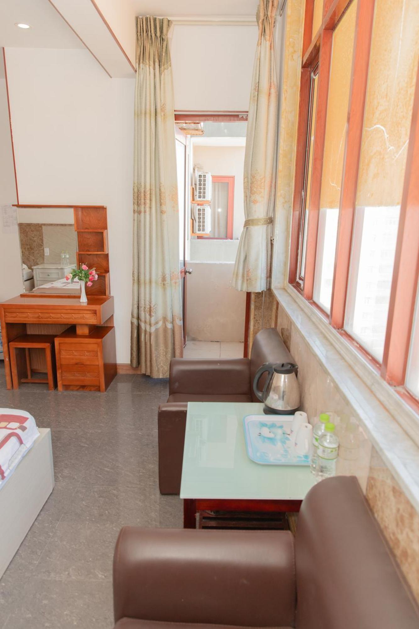 Khach San Son Thinh Hotel Вунгтау Экстерьер фото