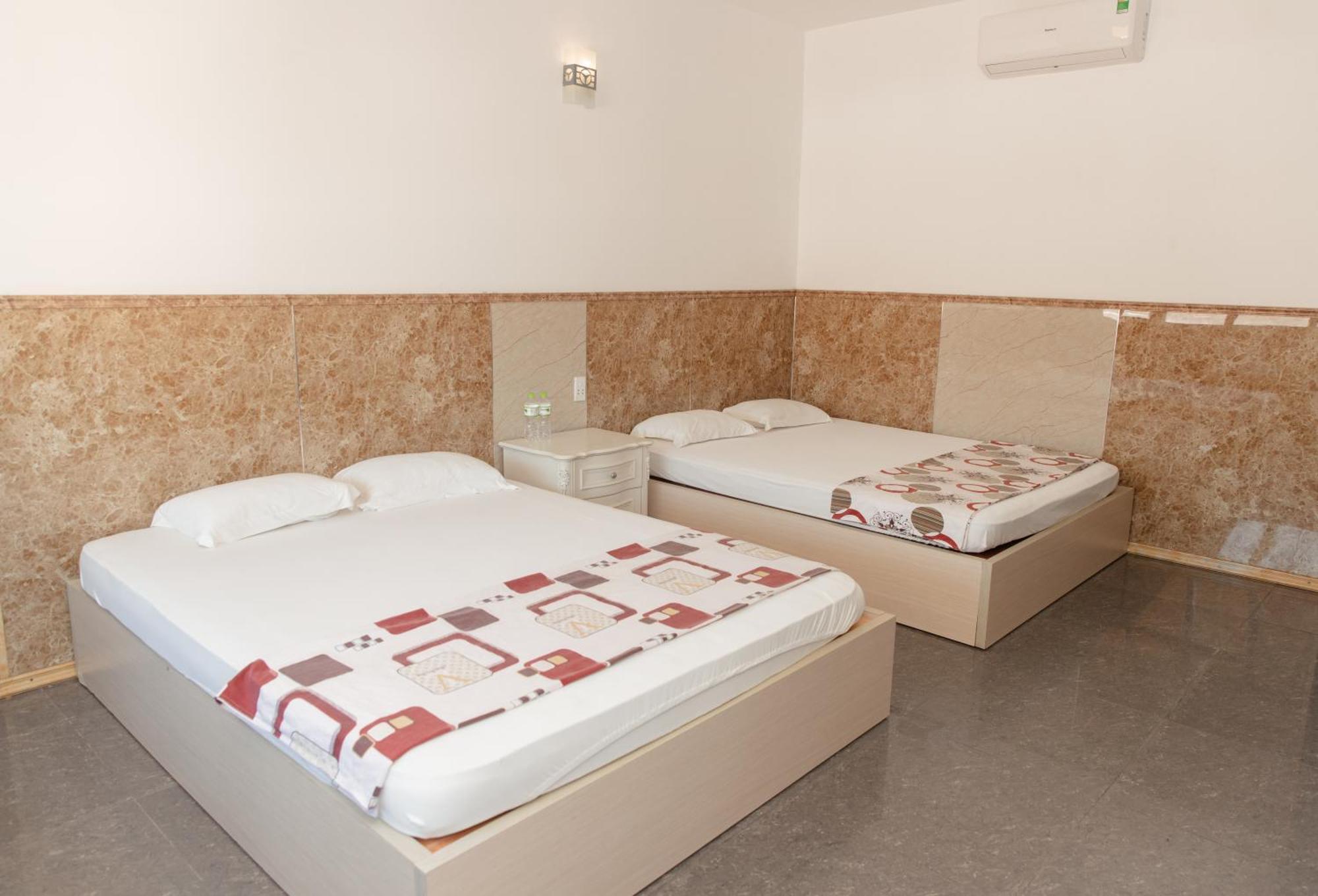 Khach San Son Thinh Hotel Вунгтау Экстерьер фото