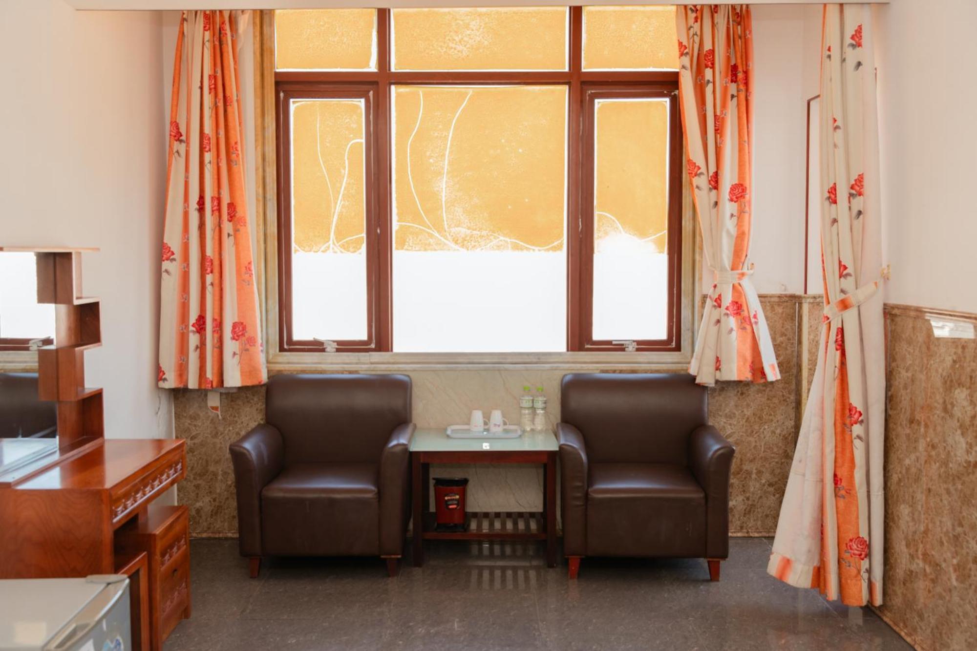 Khach San Son Thinh Hotel Вунгтау Экстерьер фото